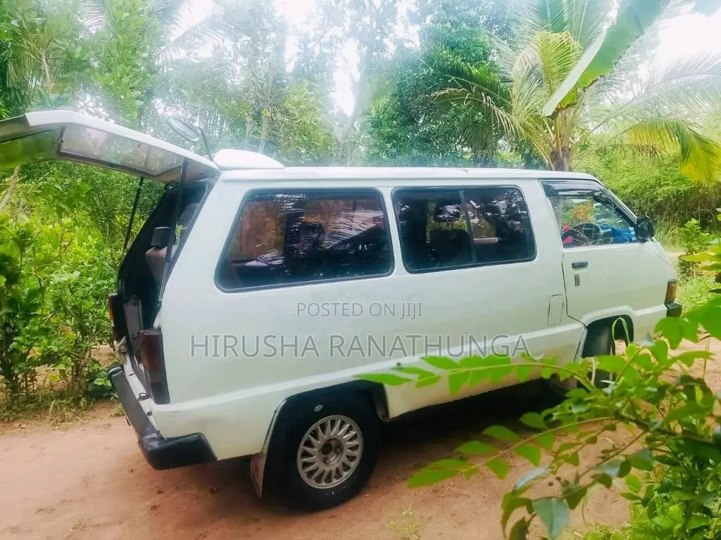 Toyota TownAce 1988 Van (Used)
