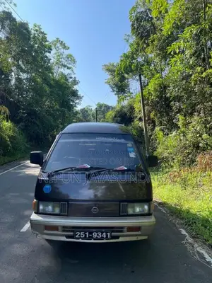 Nissan Vanette 1993 Van (Used)
