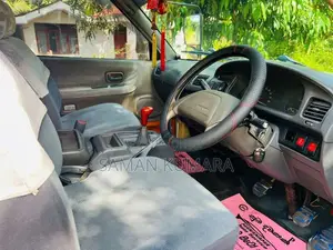 Toyota Lotto 1992 Van (Used)