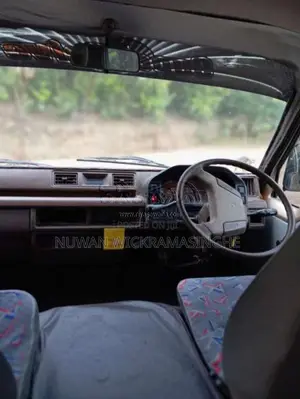 Isuzu Fargo 1983 Van (Used)