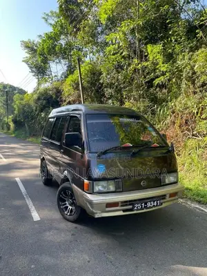 Nissan Vanette 1993 Van (Used)