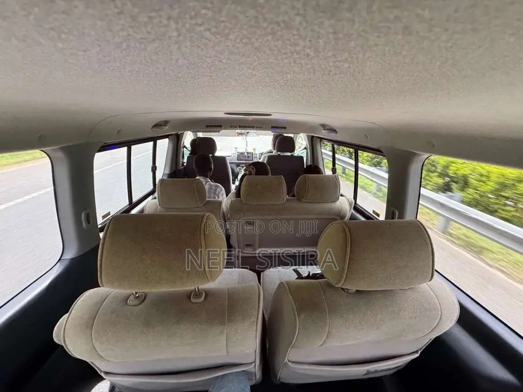 Toyota KDH 2015 Van (Used)