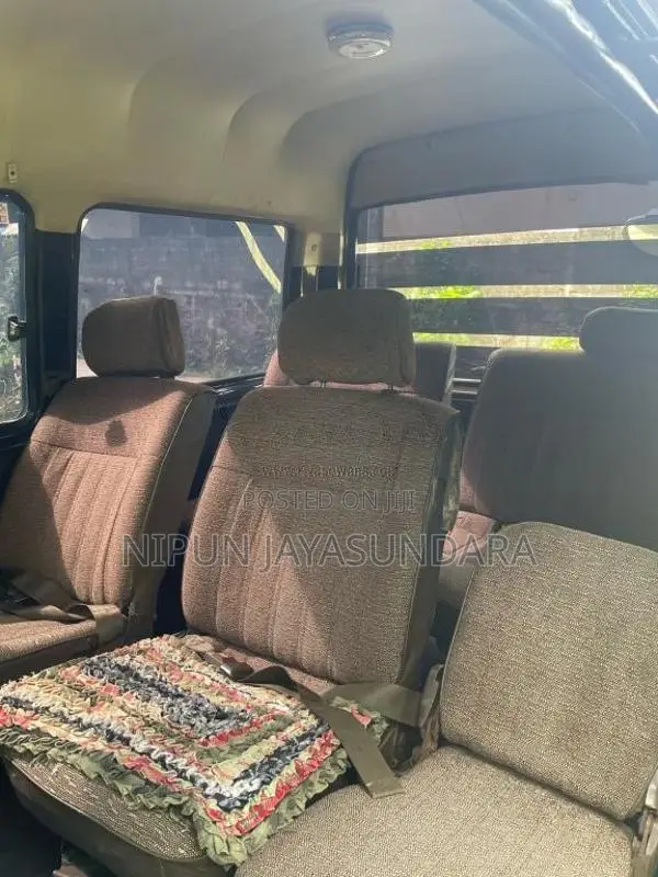Nissan Vanette 1993 Van (Used)