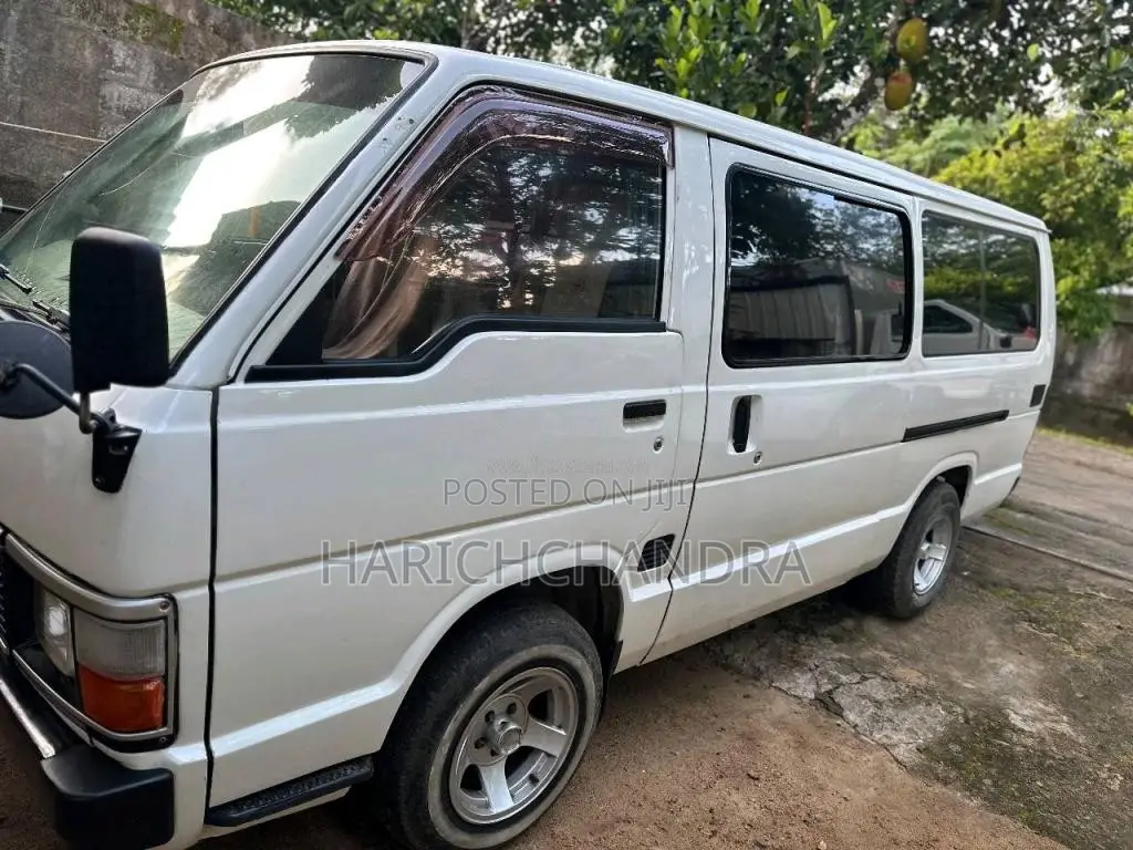 Toyota LH61V 1989 Van (Used)