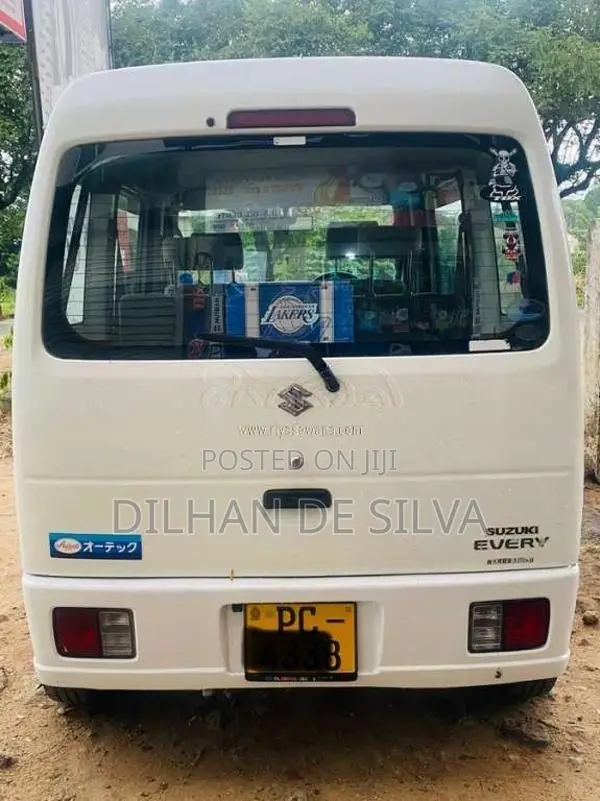 Suzuki DA64 2006 Van (Used)