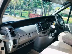 Nissan Primastar 2013 Van (Used)