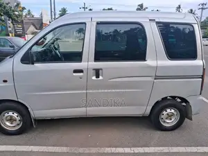 Daihatsu LE3200 V 2003 Van (Used)
