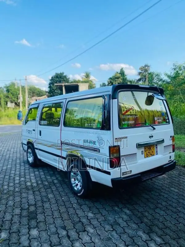 Nissan Caravan E24 1998 Van (Used)