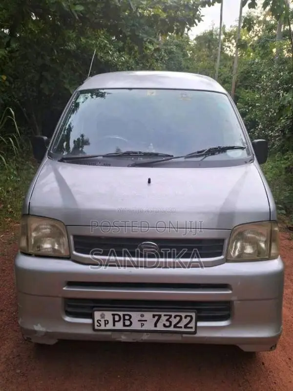 Daihatsu LE3200 V 2003 Van (Used)