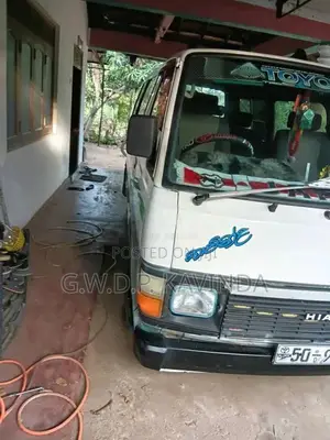 Toyota Shell 1984 Van (Used)