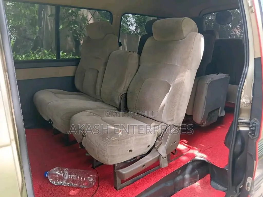 Nissan Caravan 1995 Van (Used)