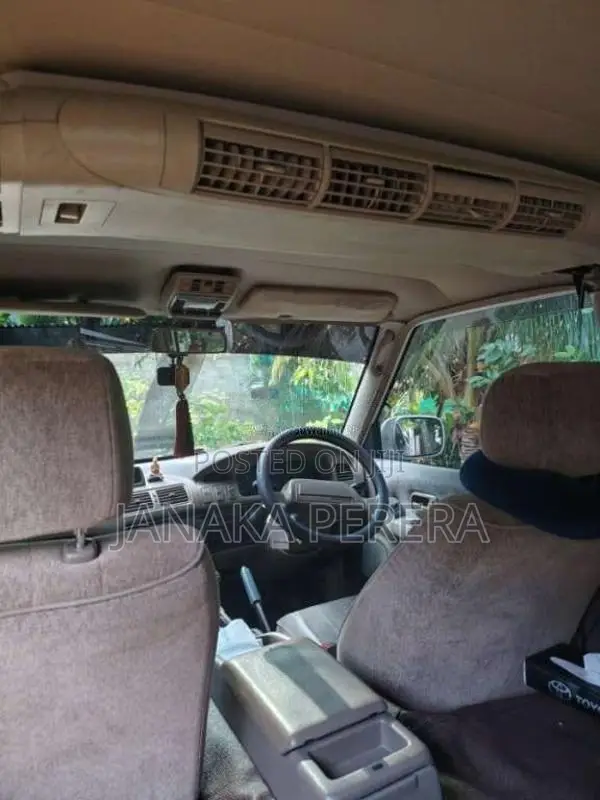 Toyota LiteAce 1996 Van (Used)