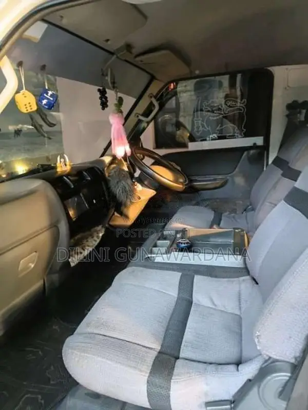 Mazda Bongo 2006 Van (Used)