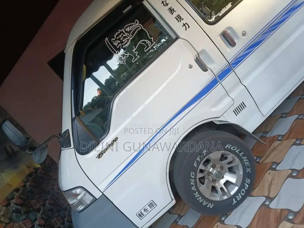 Mazda Bongo 2006 Van (Used)
