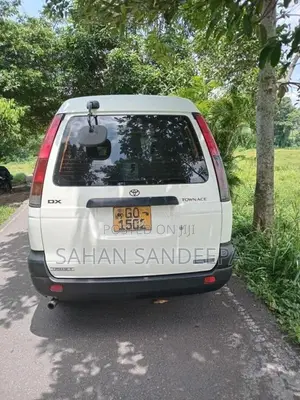 Toyota CR41 1997 Van (Used)