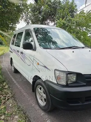 Toyota CR41 1997 Van (Used)