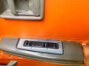 Nissan Caravan 1994 Van (Used)