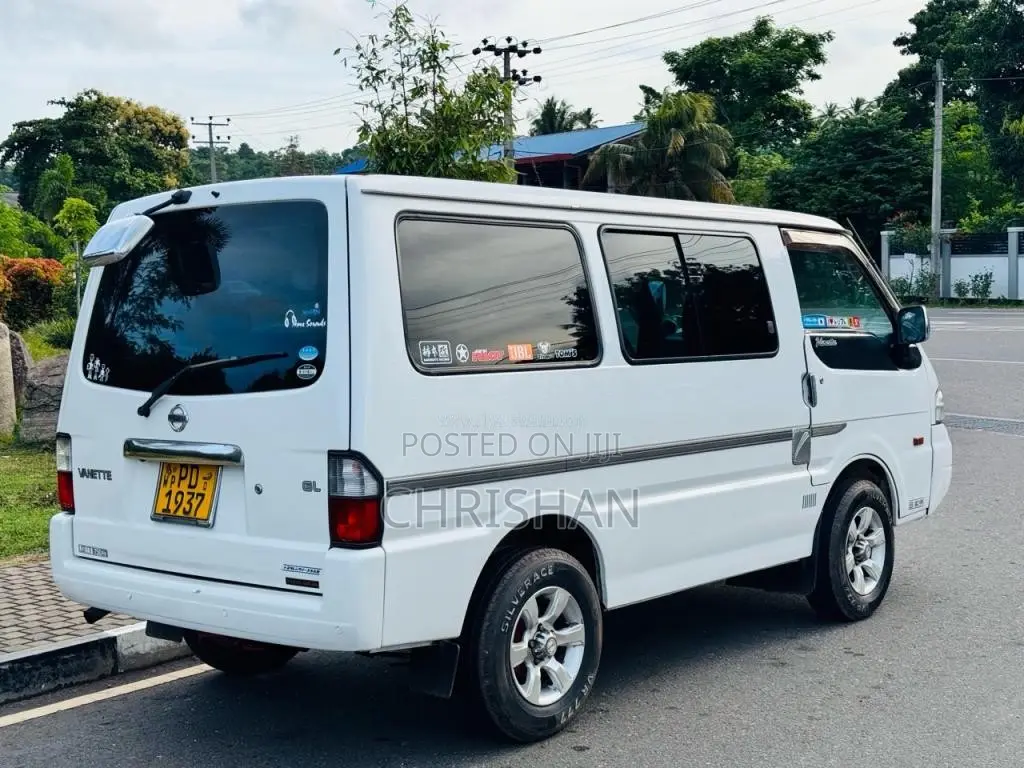 Nissan Vanette 2006 Van (Used)