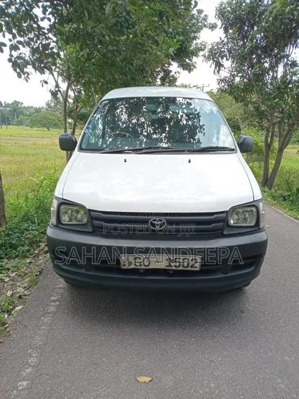 Toyota CR41 1997 Van (Used)