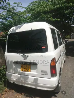 Daihatsu Hijet 2005 Van (Used)