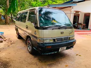 Nissan Caravan 1992 Van (Used)