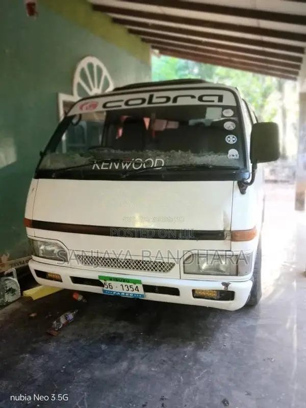 Isuzu Fargo 1990 Van (Used)