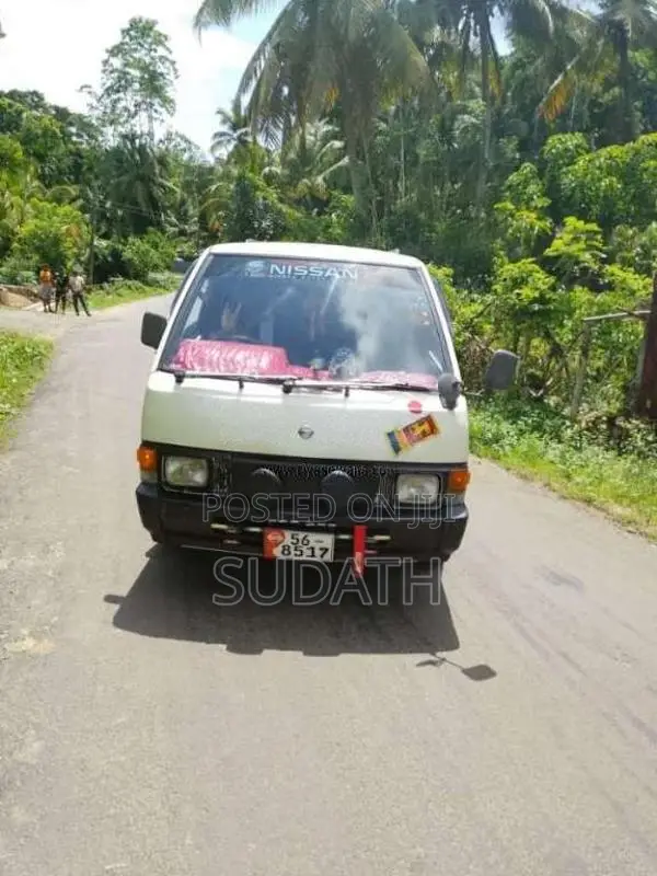 Nissan Vanette 1993 Van (Used)