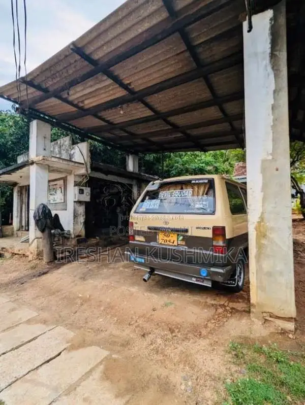 Toyota TownAce 1982 Van (Used)