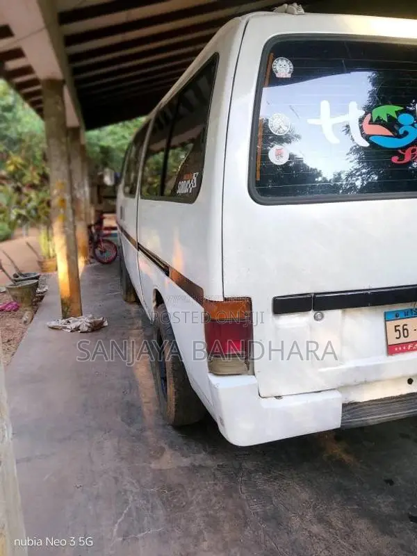 Isuzu Fargo 1990 Van (Used)
