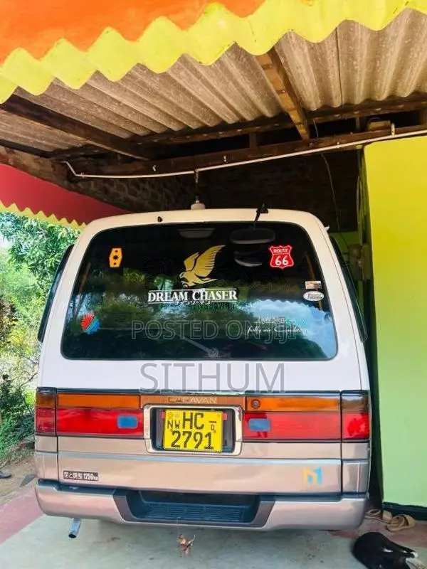Nissan Caravan 1999 Van (Used)
