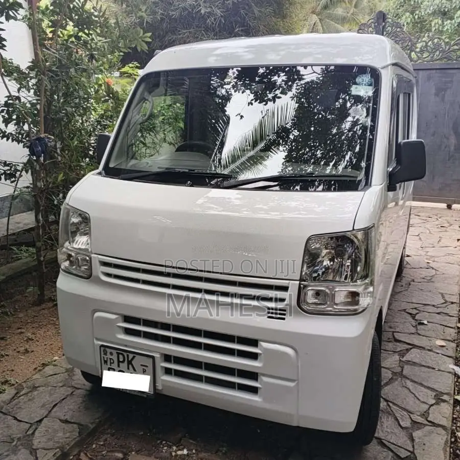 Mazda Scrum 2015 Van (Used)