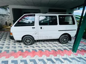 Nissan Vanette 1987 Van (Used)
