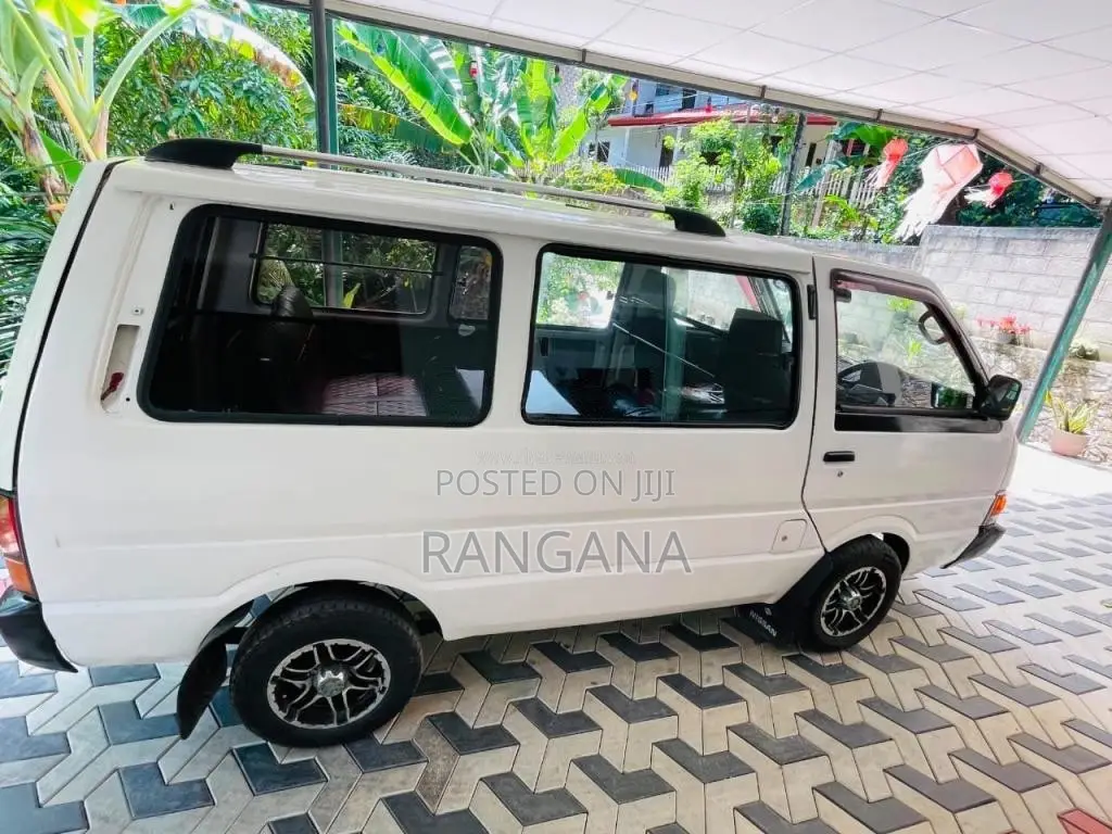 Nissan Vanette 1987 Van (Used)