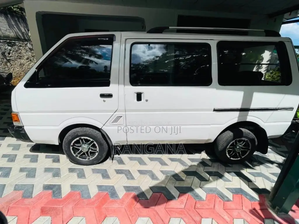 Nissan Vanette 1987 Van (Used)