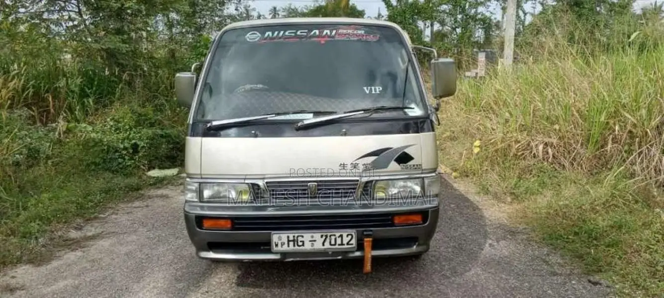 Nissan Caravan 1995 Van (Used)