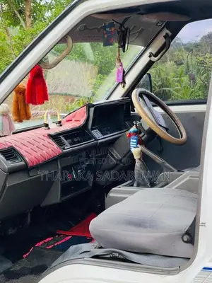 Nissan Vanette 1991 Van (Used)