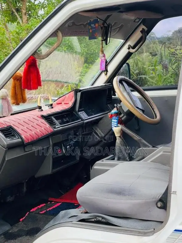 Nissan Vanette 1991 Van (Used)