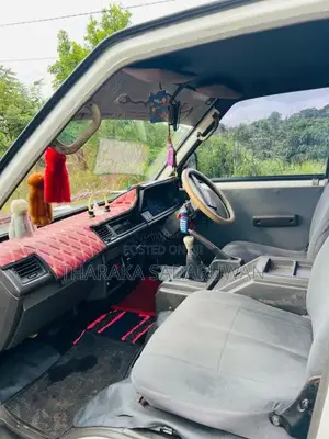 Nissan Vanette 1991 Van (Used)