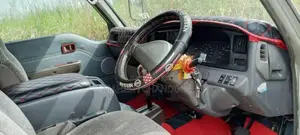 Nissan Caravan 1995 Van (Used)