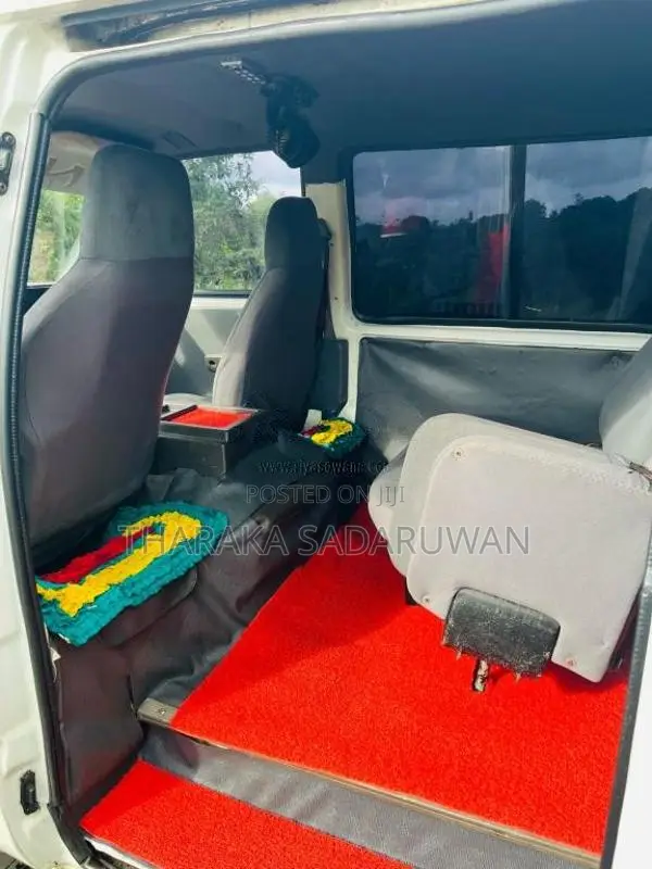 Nissan Vanette 1991 Van (Used)