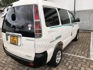 Toyota Townace Noah CR41 1998 Van (Used)