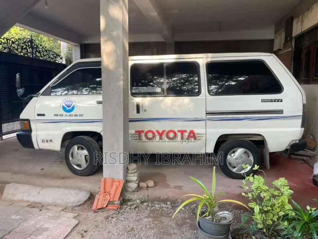 Toyota TownAce 1985 Van (Used)
