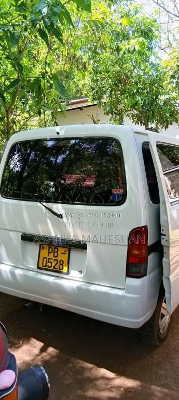 Suzuki Every 2002 Van (Used)