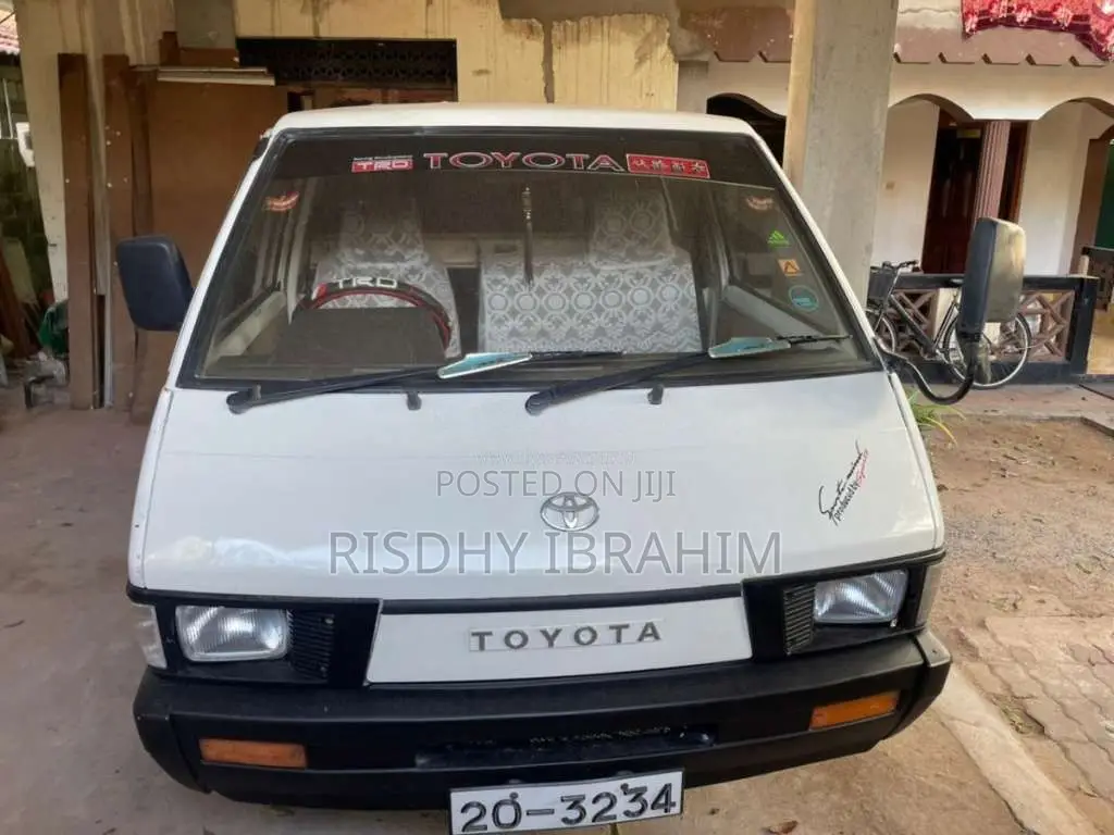 Toyota TownAce 1985 Van (Used)