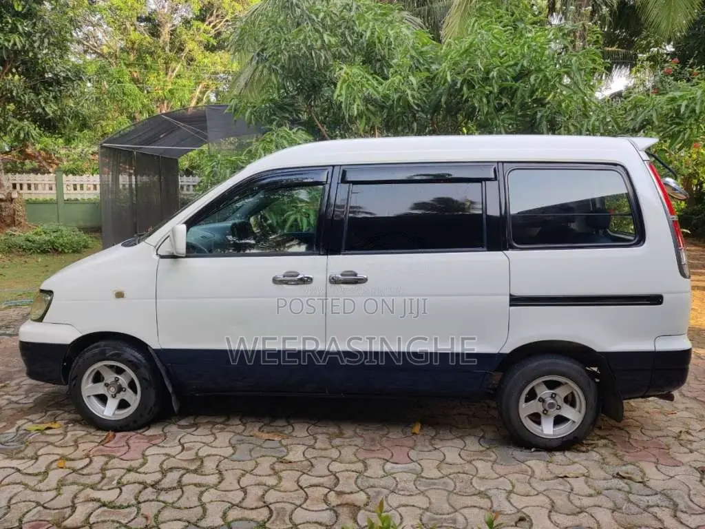 Toyota TownAce CR42 2000 Van (Used)