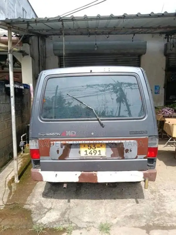 Mazda Bongo 1988 Van (Used)