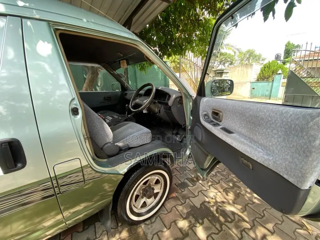 Toyota TownAce Lotto CR27 1992 Van (Used)