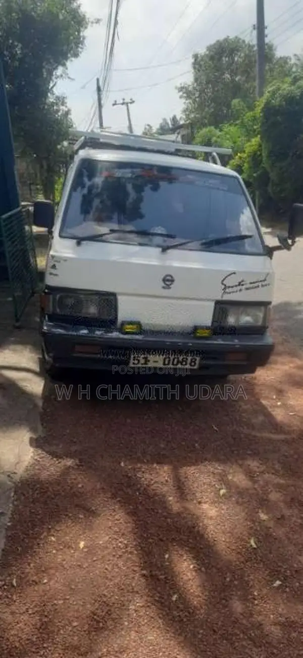 Nissan Vanette 1983 Van (Used)