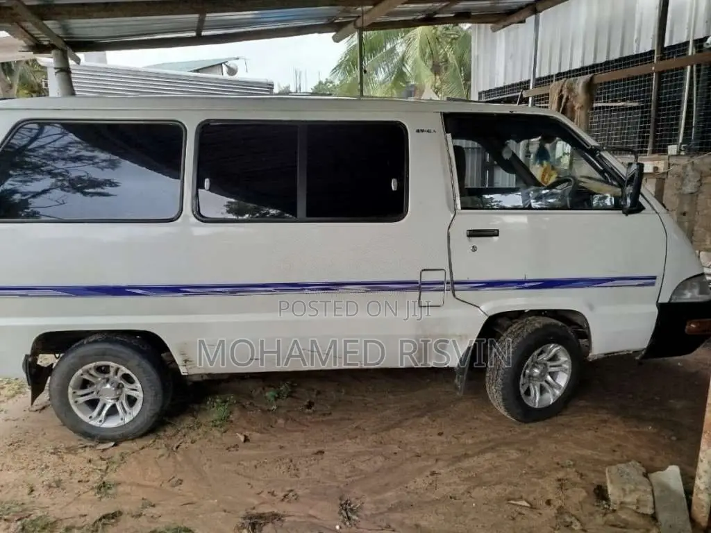Toyota TownAce 1988 Van (Used)