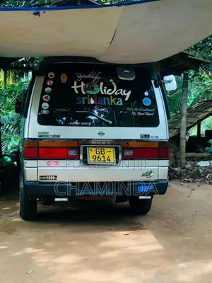Nissan Caravan 2000 Van (Used)